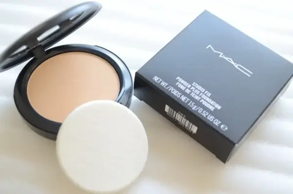 MAC Studio Fix Powder Plus Foundation